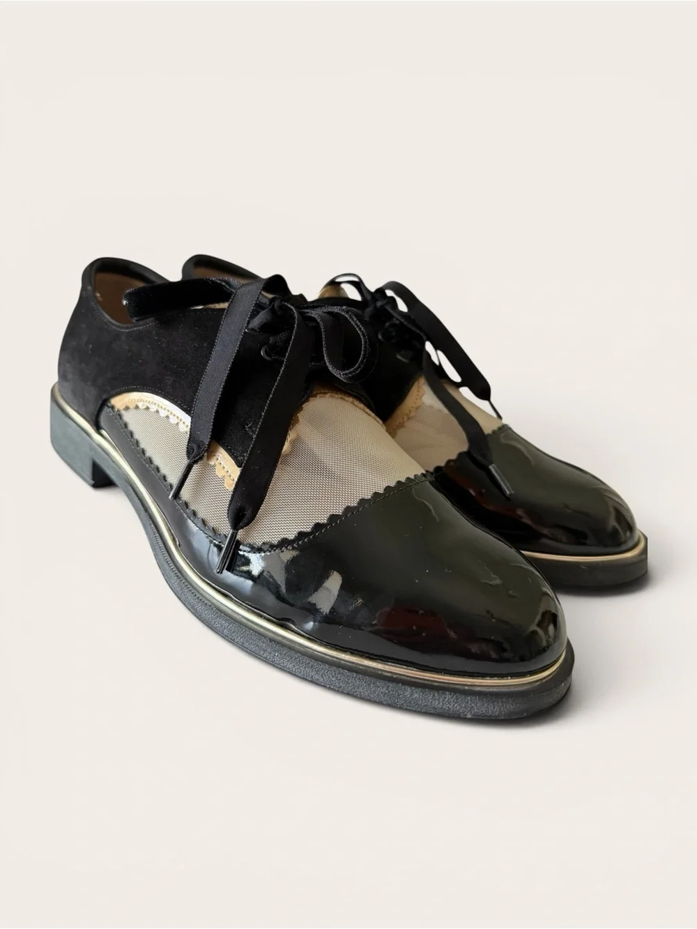 BeautiFeel Black Patent Cream Leather Spectator Lace Up Oxford Flats⁠